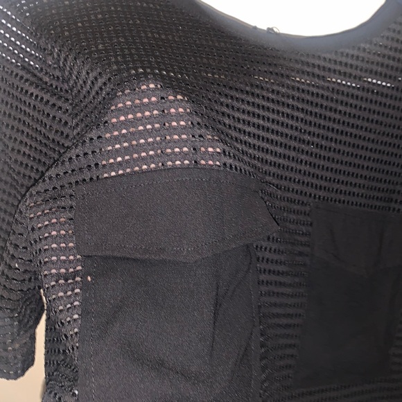 black fishnet cover up crop top- size medium- plus pockets and zipper - Picture 2 of 6